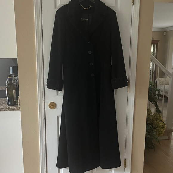 St. John Black Maxi Cashmere Coat Collection Sz 14 - Picture 1 of 11